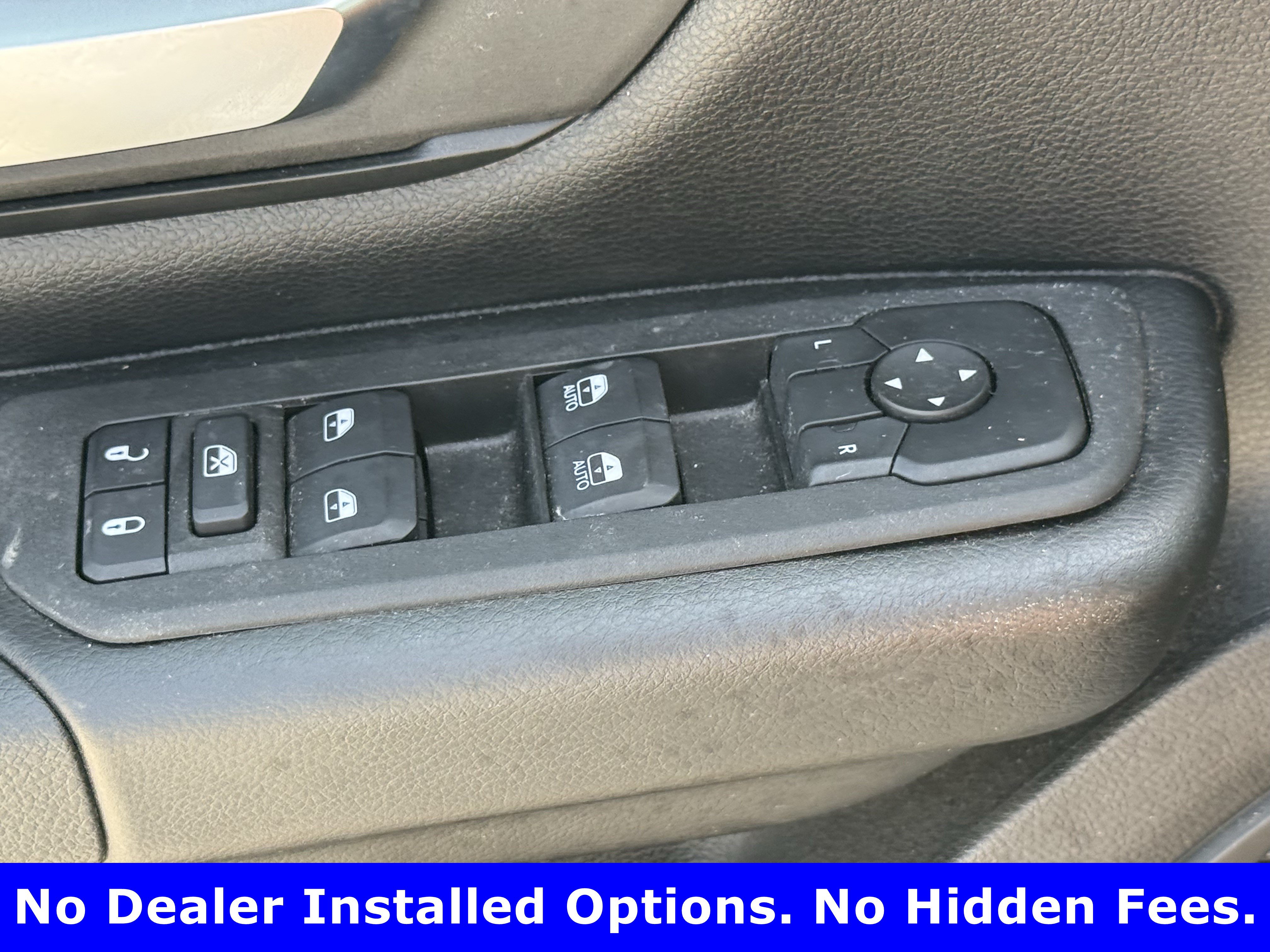 Used 2025 RAM 1500 Warlock AWD/4WD image 27