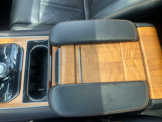 Used 2022 Jeep Grand Wagoneer Series III AWD/4WD image 25