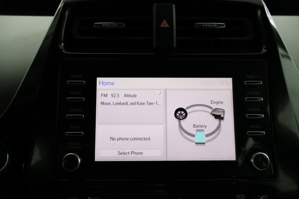 Certified 2020 Toyota Prius LE AWD/4WD image 32