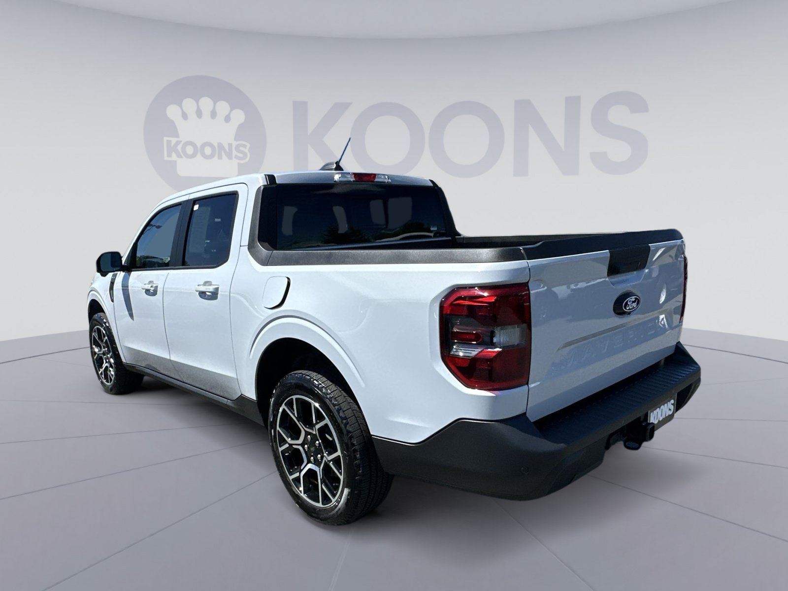 Certified 2025 Ford Maverick Lariat w/ 4K Tow Package AWD/4WD image 8
