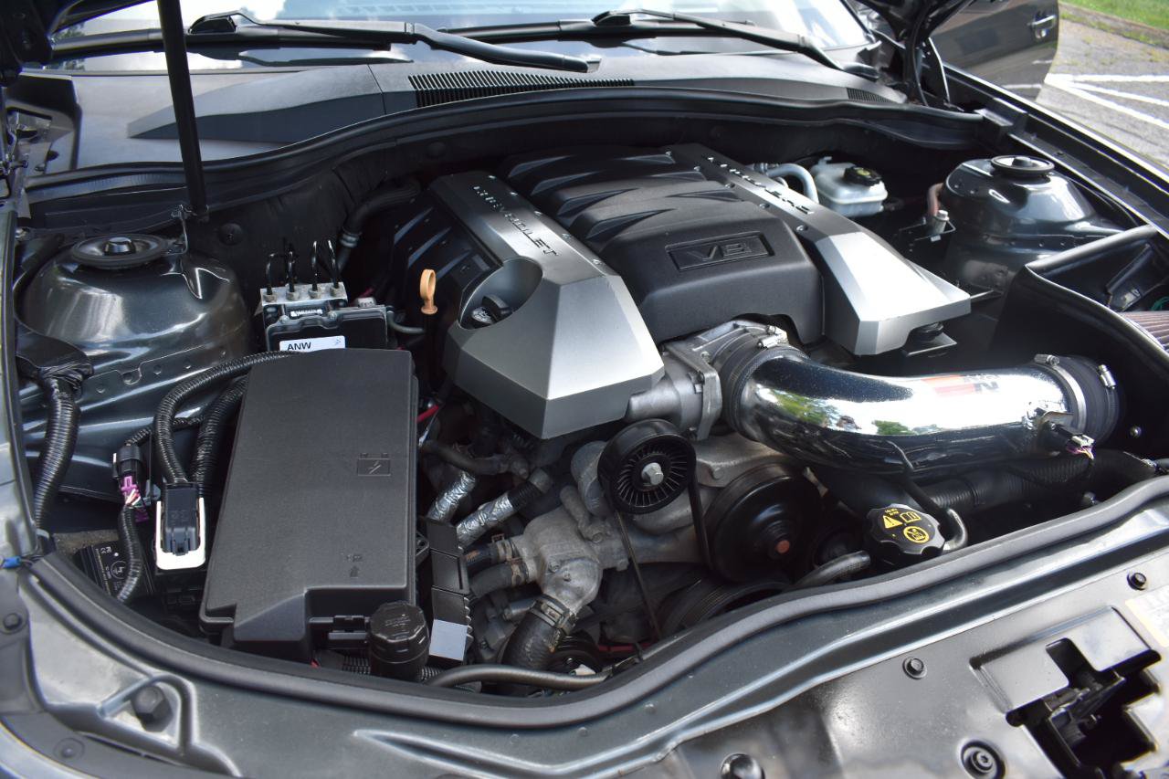 Used 2012 Chevrolet Camaro SS RWD image 21
