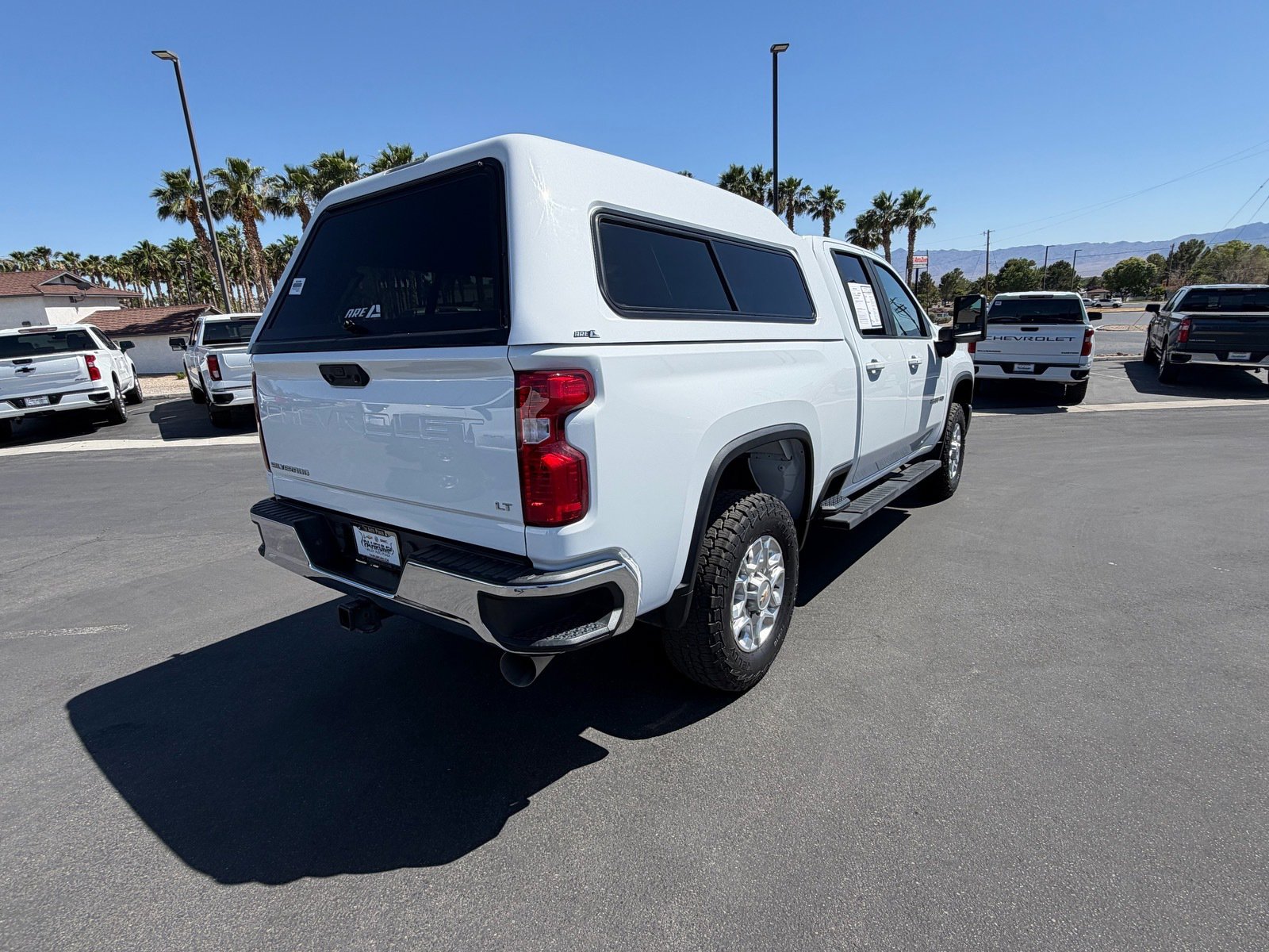 Used 2024 Chevrolet Silverado 2500 LT AWD/4WD image 3