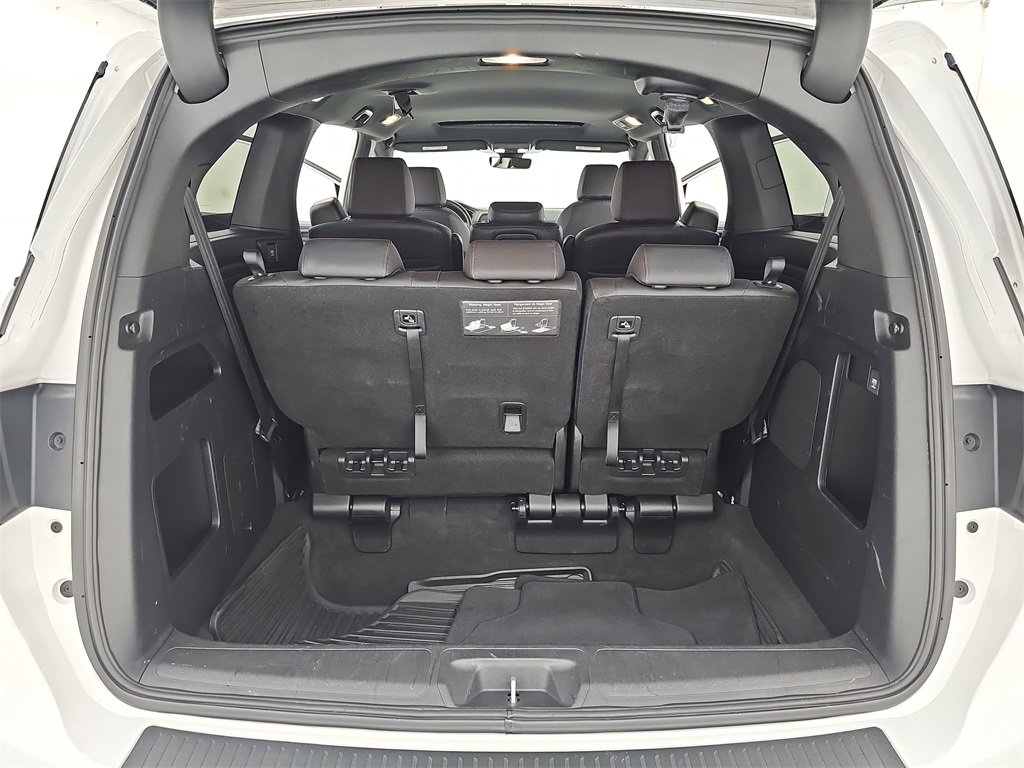 Used 2023 Honda Odyssey Sport image 16