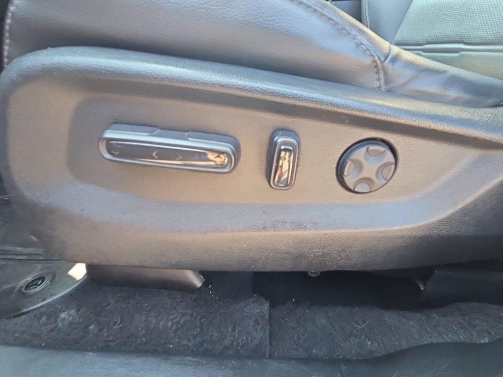Used 2021 Honda CR-V Touring image 28