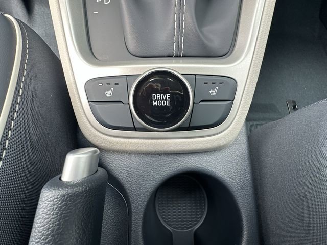 New 2026 Hyundai Venue SEL FWD image 29
