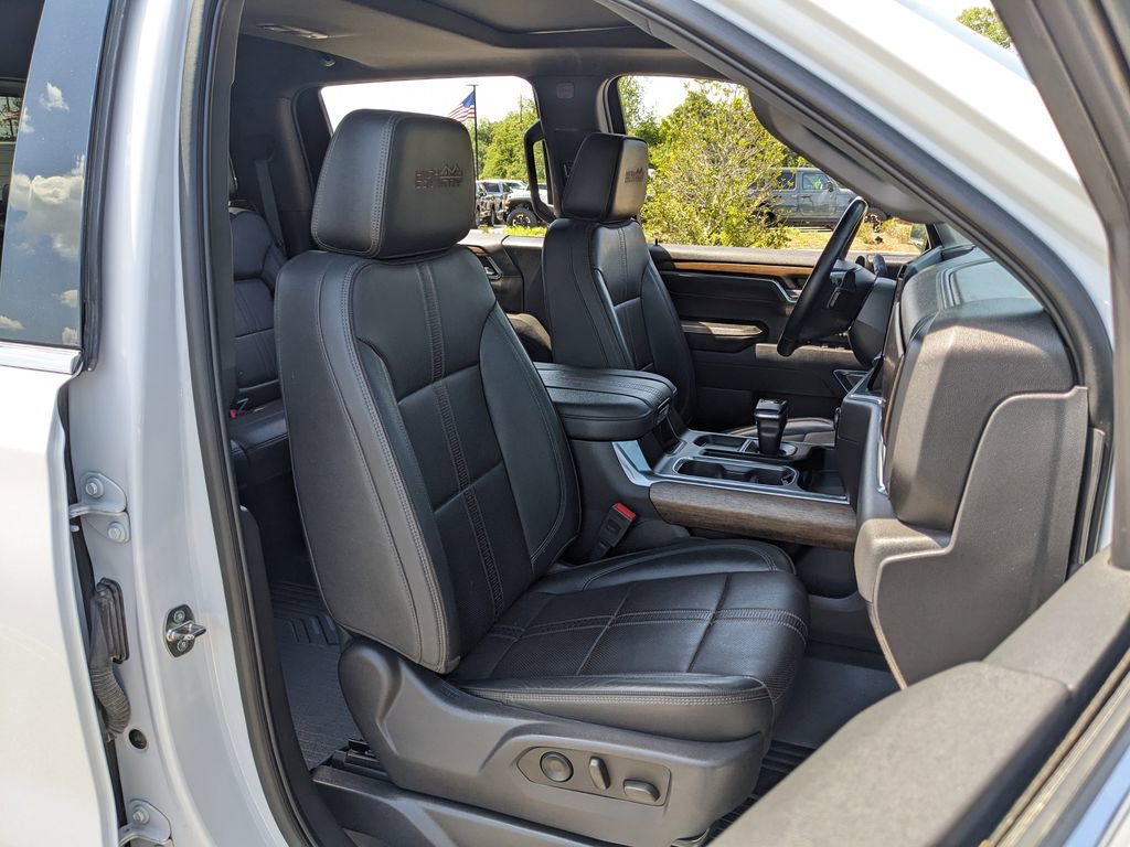 Used 2023 Chevrolet Silverado 1500 High Country w/ High Country Premium Package image 53