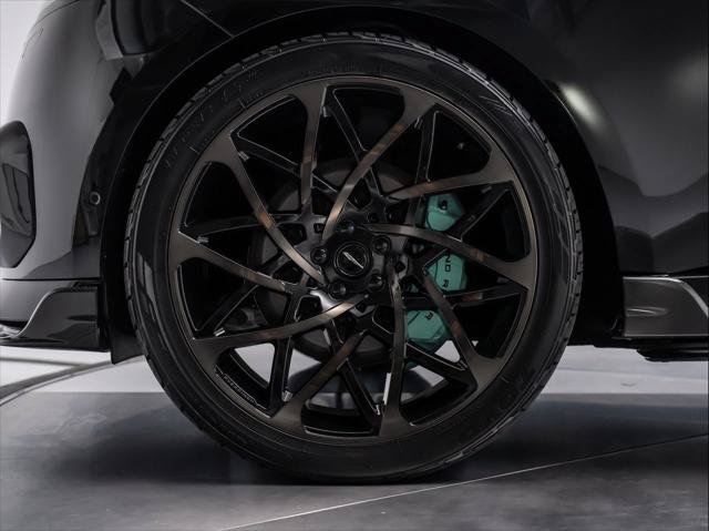 New 2026 Land Rover Range Rover Long Wheelbase Autobiography AWD/4WD image 13
