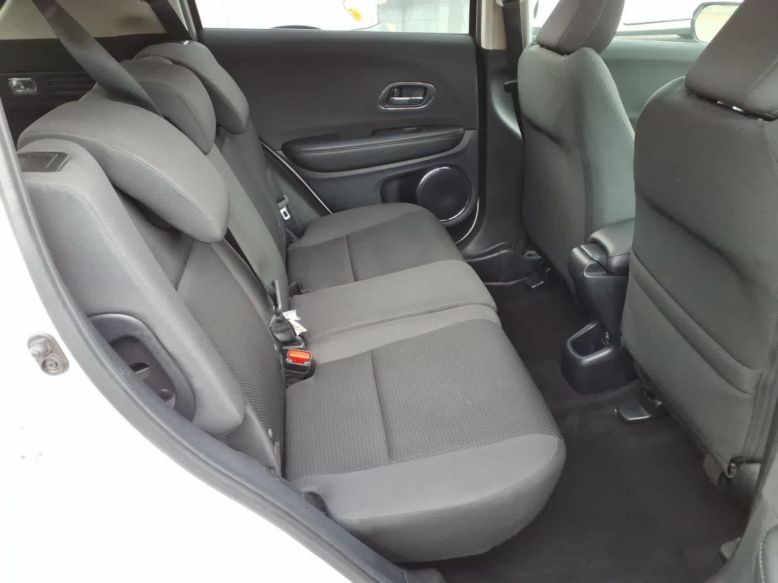 Used 2022 Honda HR-V EX image 12