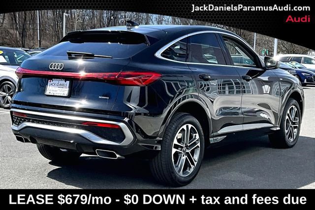 Used 2025 Audi Q5 Premium Plus w/ Premium Plus AWD/4WD image 2