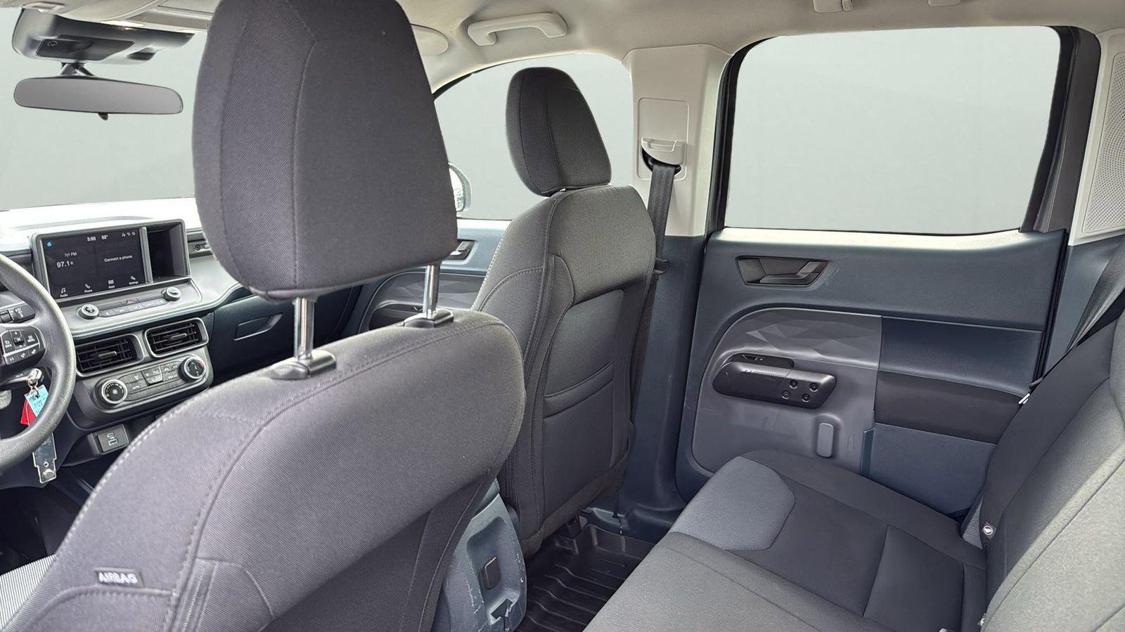 Certified 2023 Ford Maverick XL image 28