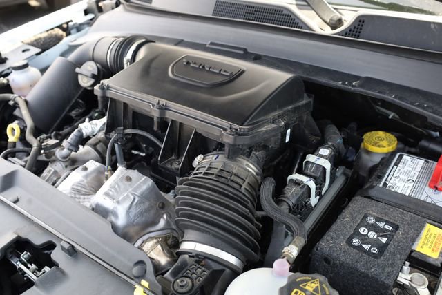 Used 2025 Jeep Compass Trailhawk image 9
