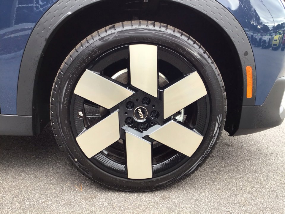 New 2025 MINI Cooper Countryman S image 25