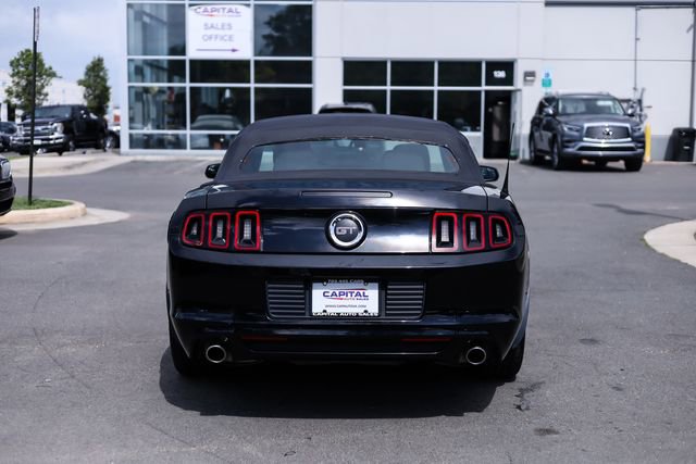 Used 2013 Ford Mustang GT RWD image 10