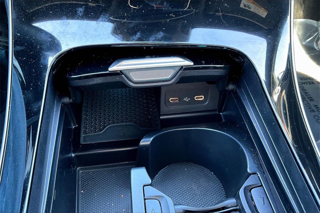 Used 2025 Mercedes-Benz C 300 4MATIC Sedan image 26