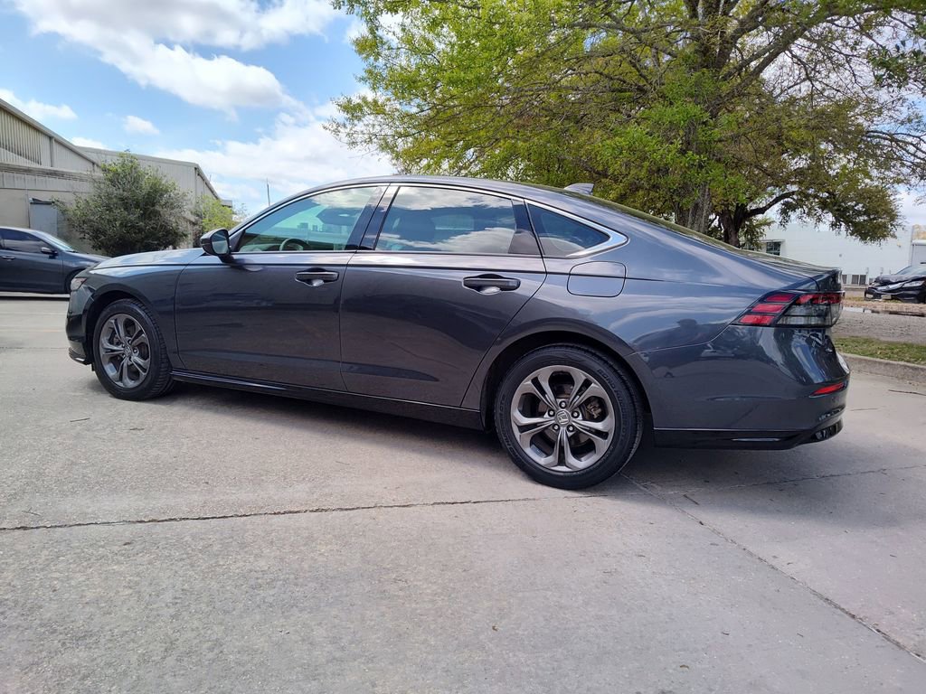 Used 2023 Honda Accord EX-L image 5