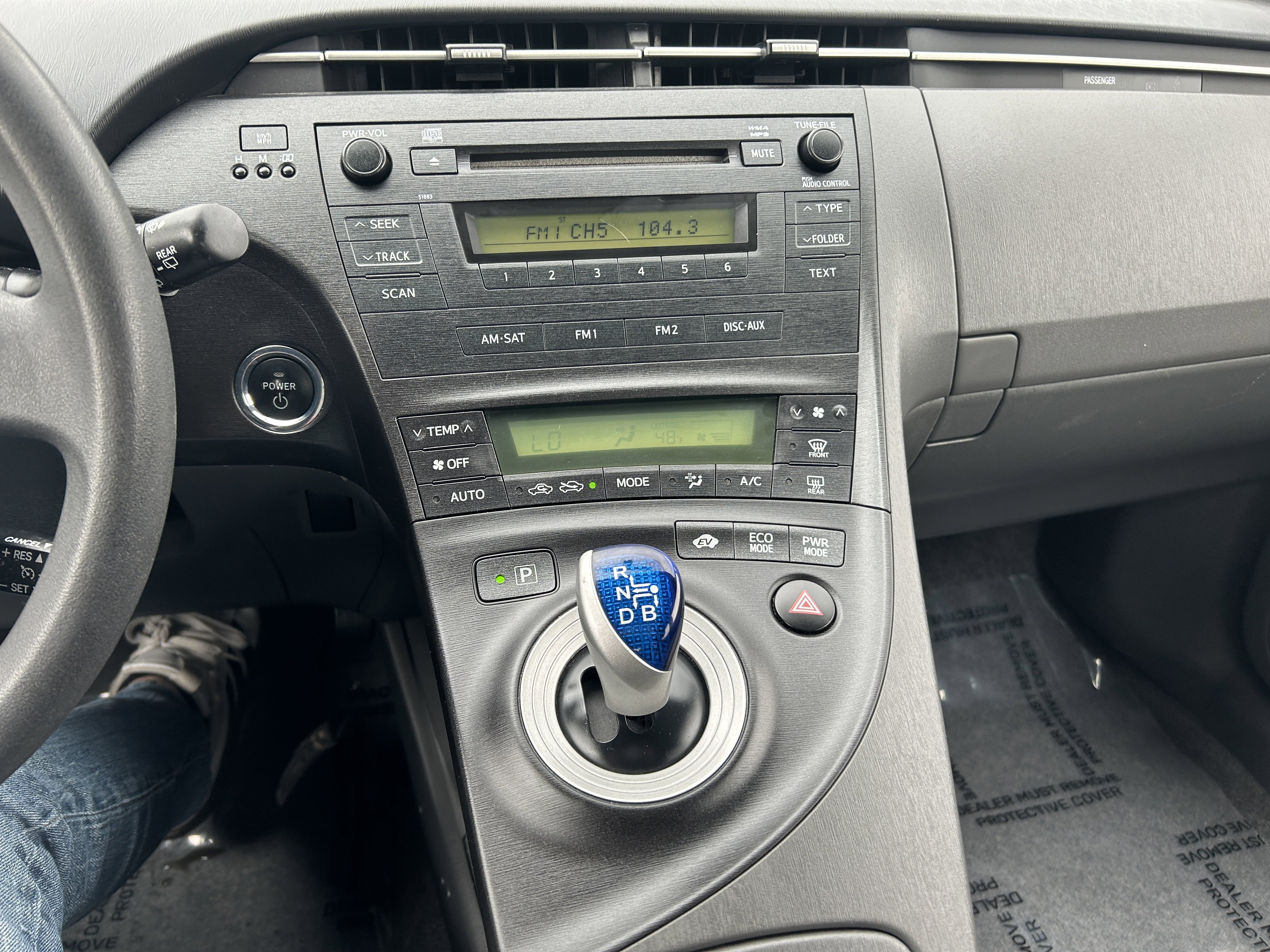 Used 2011 Toyota Prius Two FWD image 15
