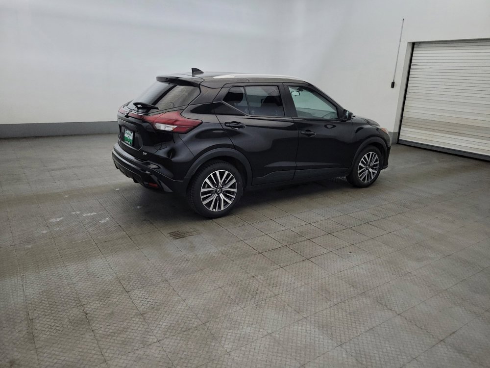 Used 2021 Nissan Kicks SV FWD image 10