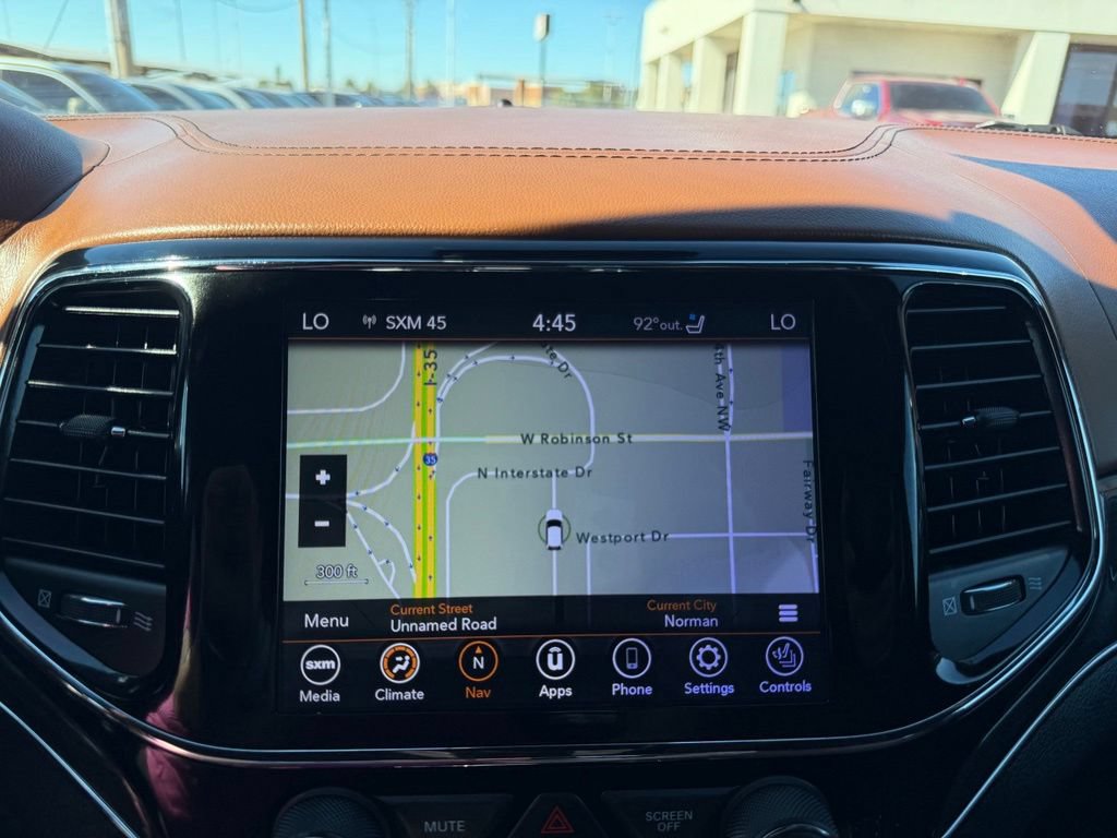Used 2020 Jeep Grand Cherokee Overland w/ Interior Metal Package AWD/4WD image 37