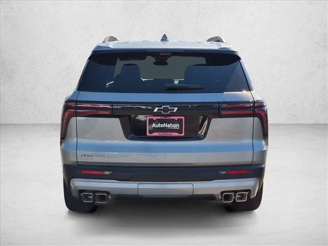 New 2027 Chevrolet Traverse LT w/ Sun and Wheel Package FWD image 8
