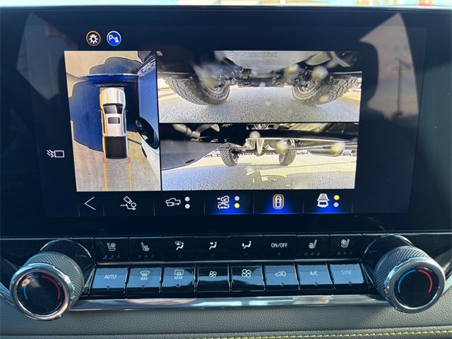 New 2026 Chevrolet Colorado ZR2 w/ Off-Road Front Bumper Package image 26