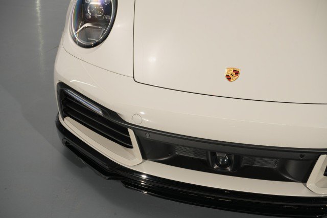 Used 2020 Porsche 911 Carrera 4S AWD/4WD image 12