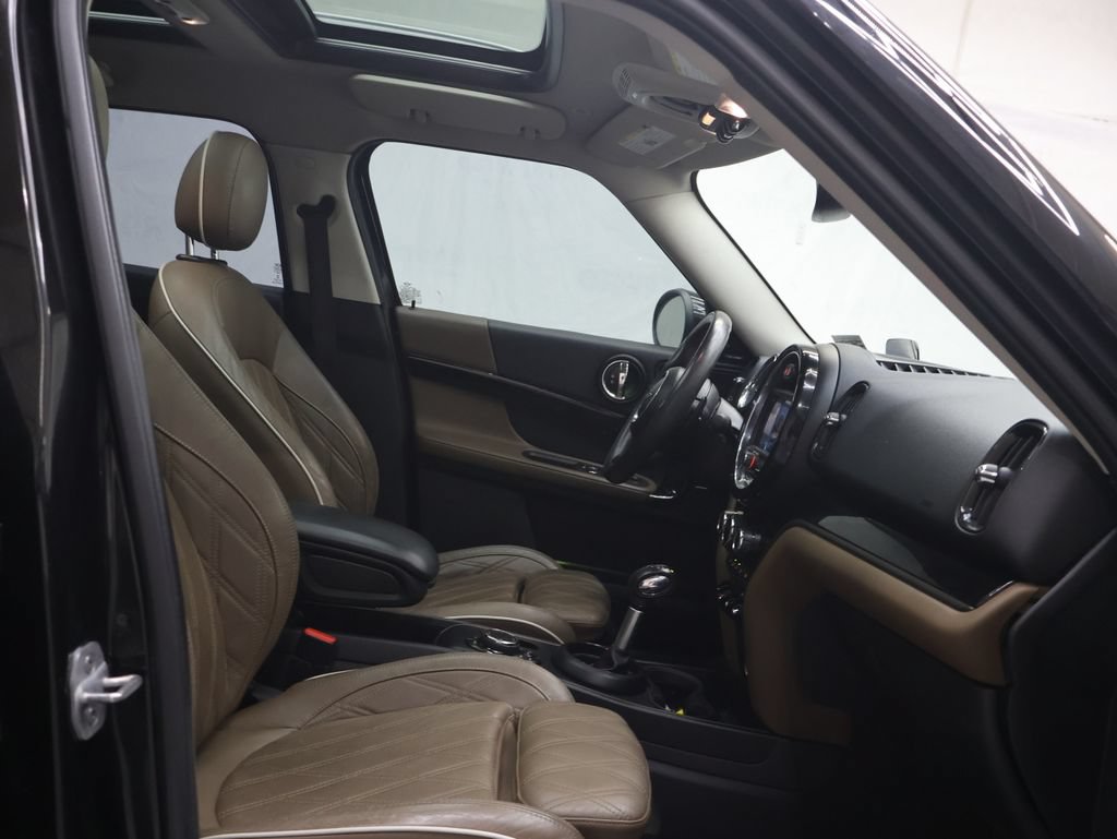 Used 2019 MINI Cooper Countryman S FWD image 9