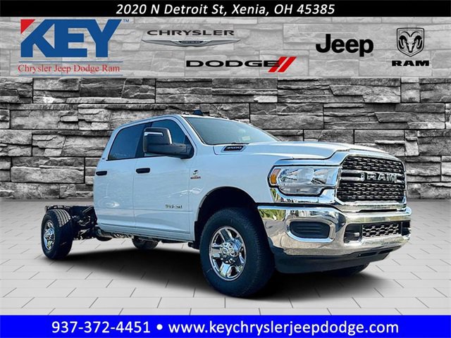 New 2024 RAM 3500 SLT w/ Quick Order Package 2YG SLT