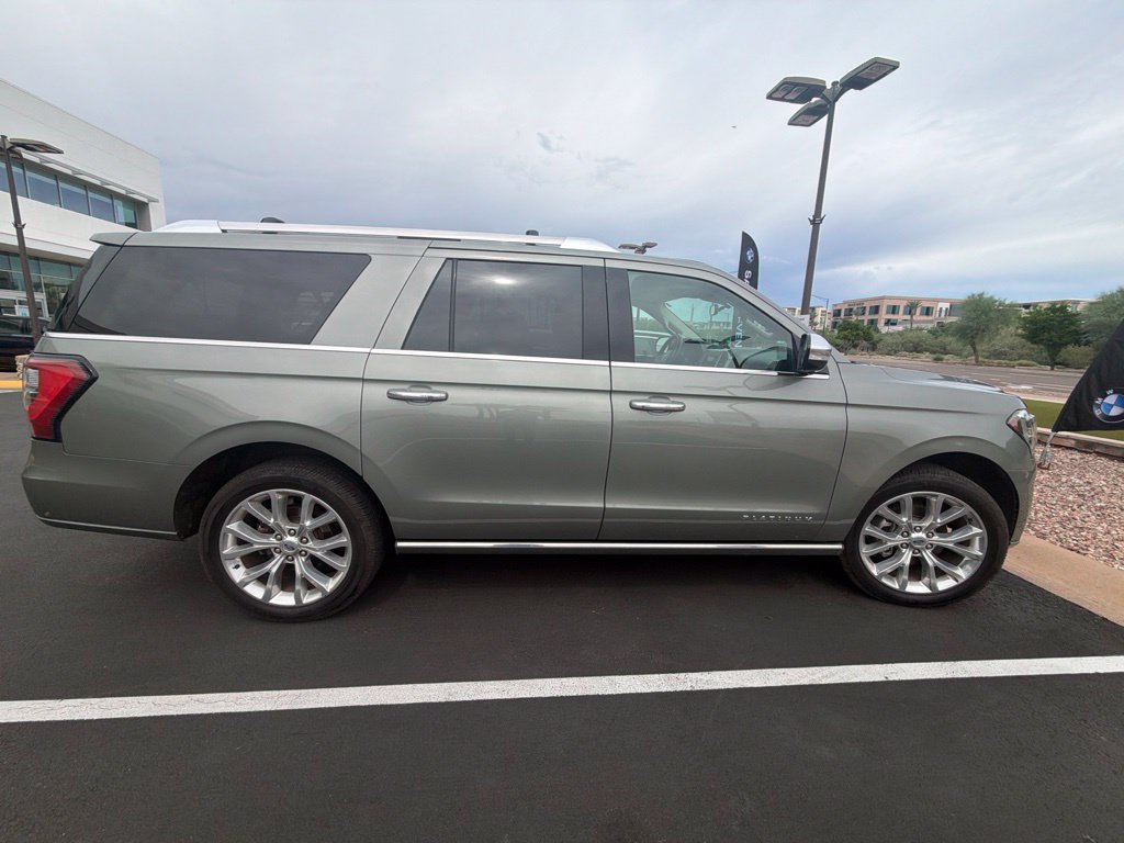 Used 2019 Ford Expedition Max Platinum AWD/4WD image 4