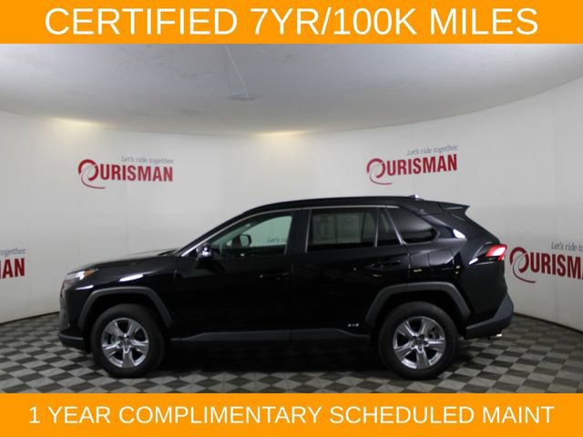 Used 2025 Toyota RAV4 XLE w/ Weather Package AWD/4WD image 4