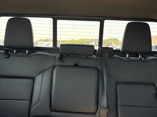 Used 2019 Chevrolet Silverado 1500 LT Trail Boss AWD/4WD image 15
