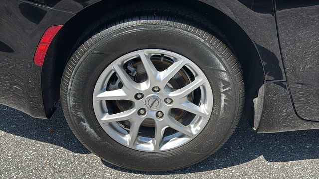 Used 2024 Chrysler Pacifica Touring-L image 11