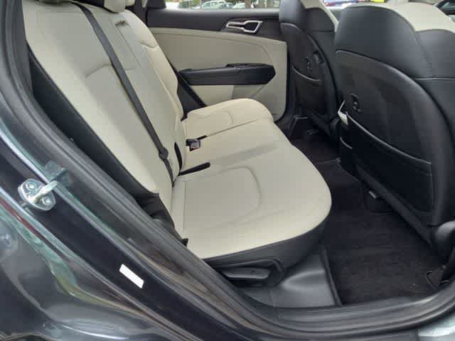 Used 2023 Kia Sportage EX FWD image 20