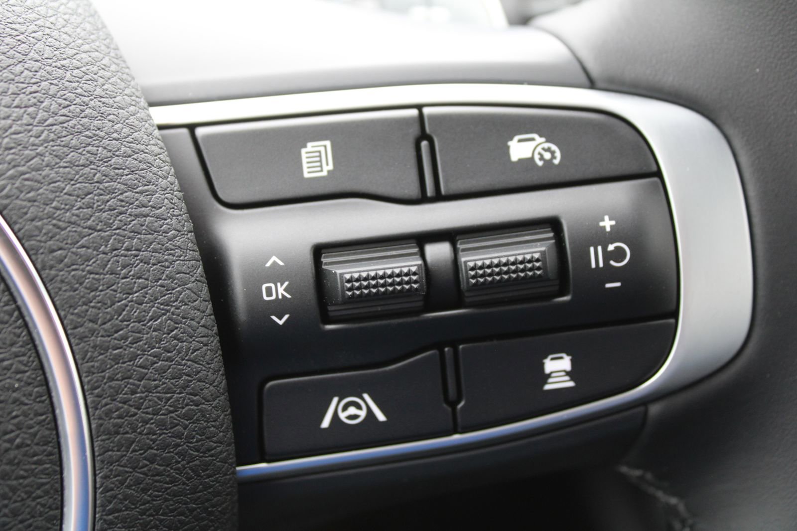 New 2026 Kia K5 GT image 33