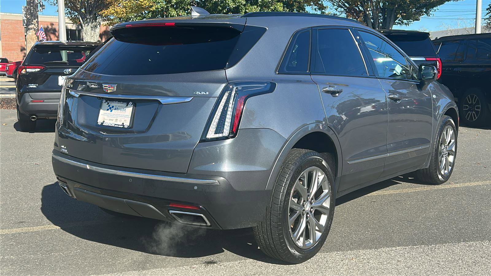 Used 2021 Cadillac XT5 Sportv w/ LPO, Floor Liner Package image 8