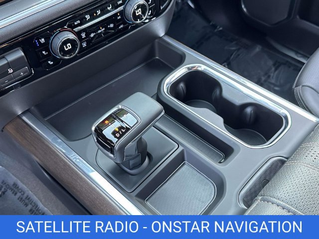 Certified 2025 Chevrolet Silverado 1500 High Country w/ Technology Package AWD/4WD image 8