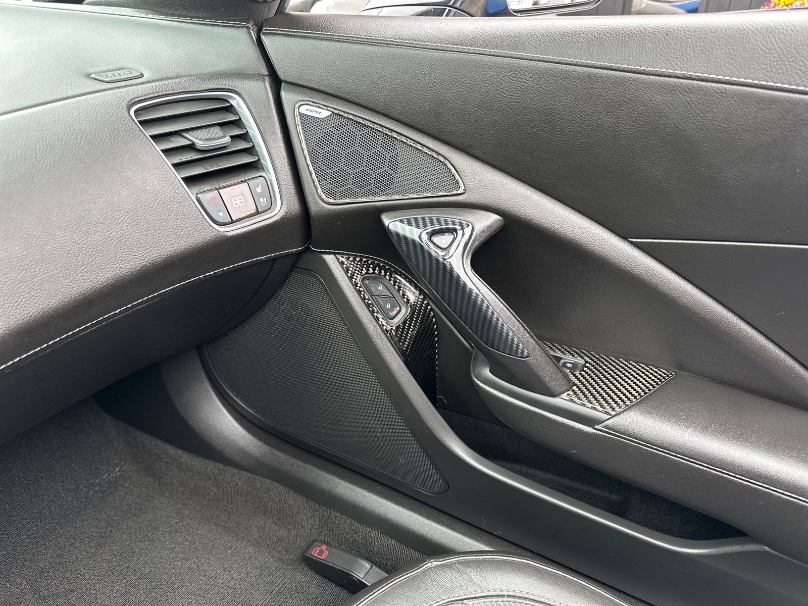 Used 2015 Chevrolet Corvette Stingray Coupe image 42