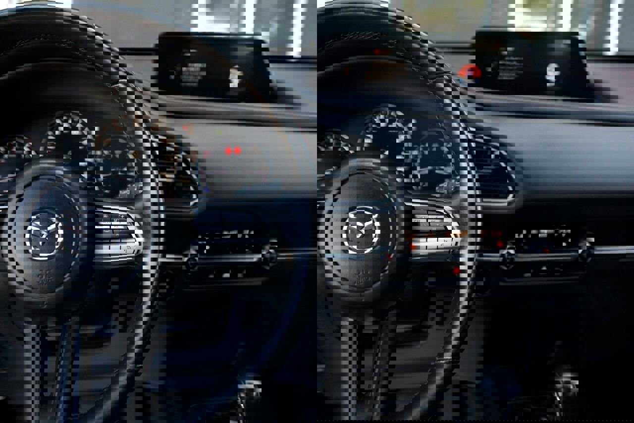 Used 2023 MAZDA CX-30 AWD 2.5 S w/ Select Package image 24