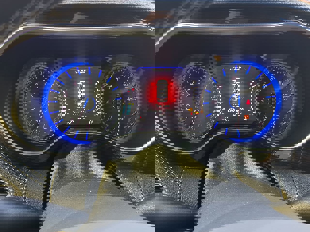 Used 2024 Chrysler Pacifica Limited w/ Trailer Tow Group image 22