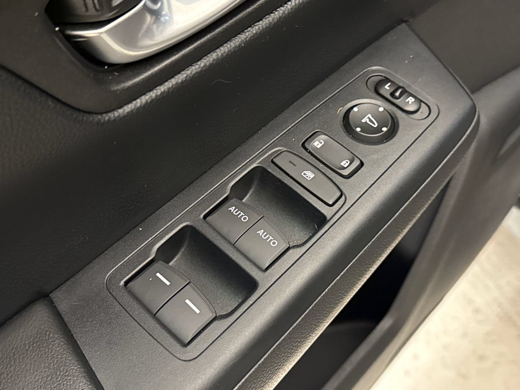 Used 2024 Honda CR-V EX image 21