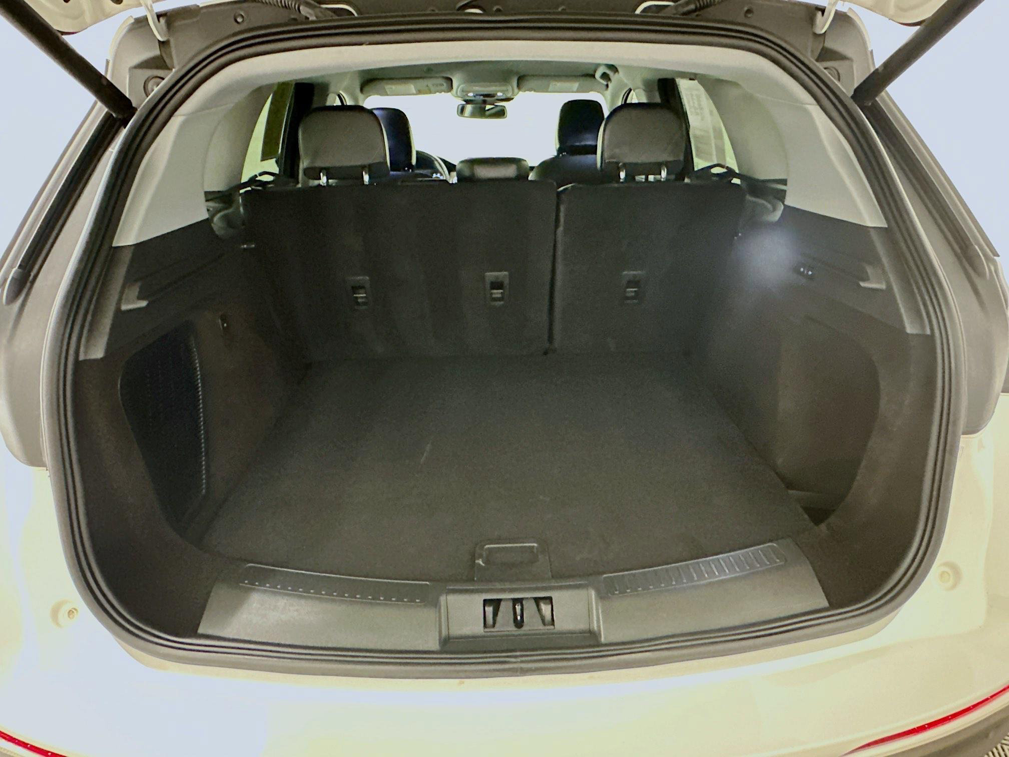 Used 2022 Lincoln Corsair AWD w/ Equipment Group 101A image 30