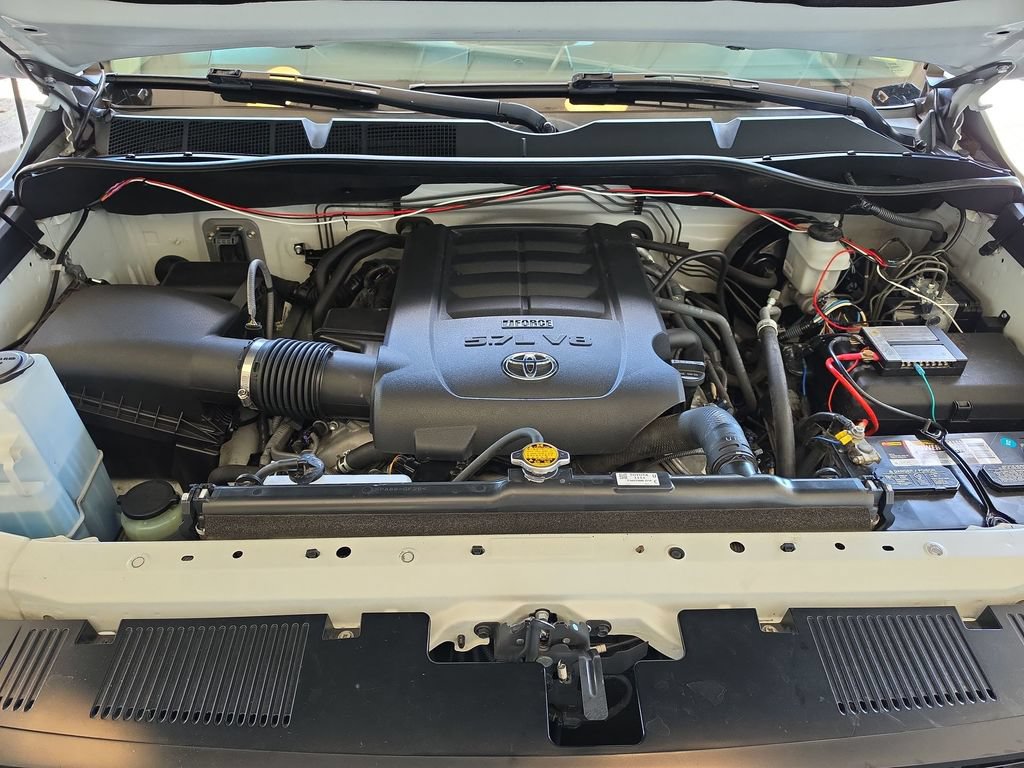 Used 2017 Toyota Tundra Platinum AWD/4WD image 35
