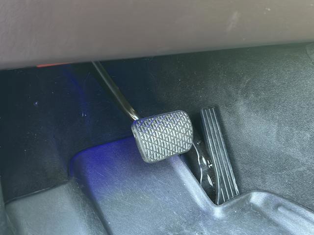 Used 2021 Mercedes-Benz GLE 350 w/ 3rd Row Seat Package image 18