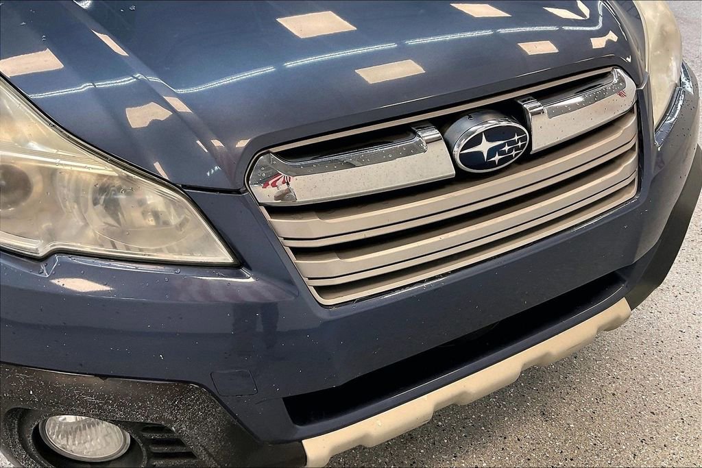 Used 2014 Subaru Outback 2.5i Limited AWD/4WD image 33