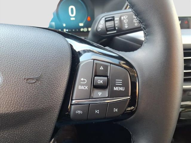 Used 2026 Ford Escape Platinum w/ Premium Technology Package AWD/4WD image 28