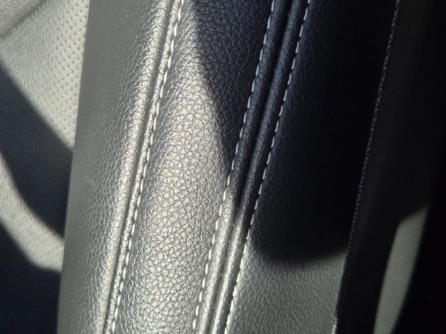 Used 2022 Genesis GV70 2.5T w/ Select Package image 15