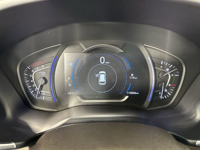 Used 2019 Hyundai Santa Fe SEL AWD/4WD image 16