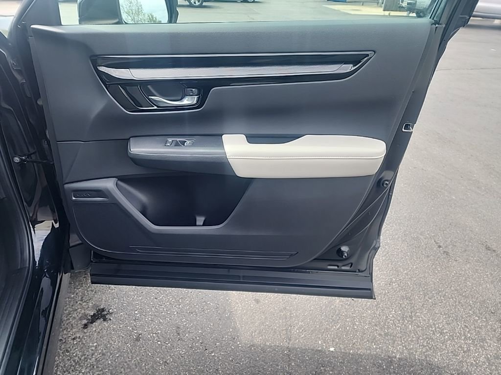 Certified 2025 Honda CR-V EX-L image 31