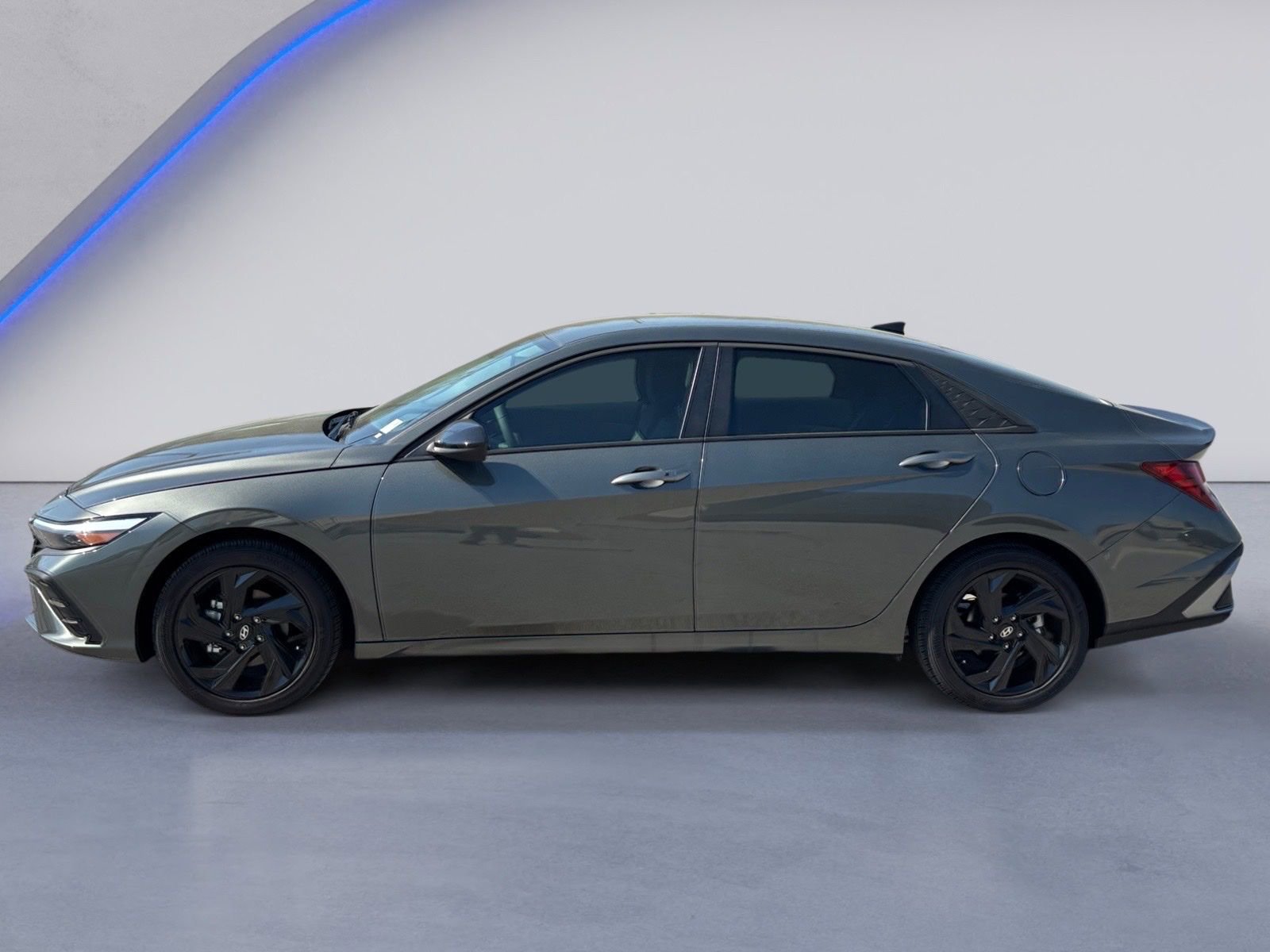 New 2026 Hyundai Elantra Sport w/ Cargo Package image 5