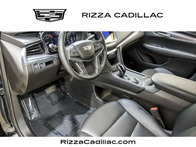 Certified 2022 Cadillac XT5 Luxury image 10