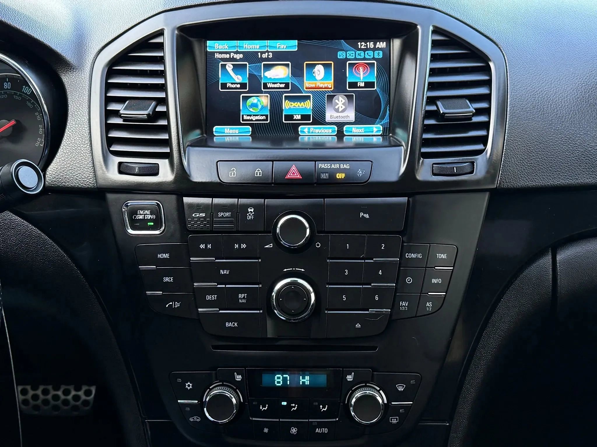 Used 2013 Buick Regal GS image 27